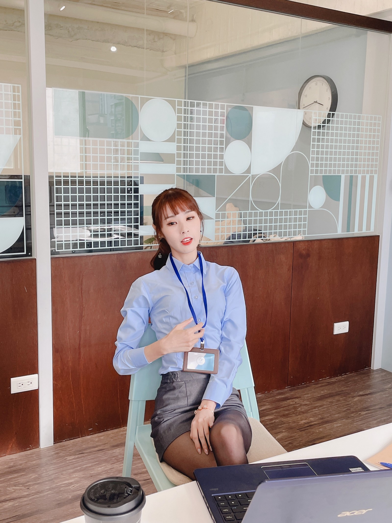 泥泥汝 OL 女郎 B 主题 写真＋视频合集｜高人气职业风作品（350P｜12V｜840MB）插图3