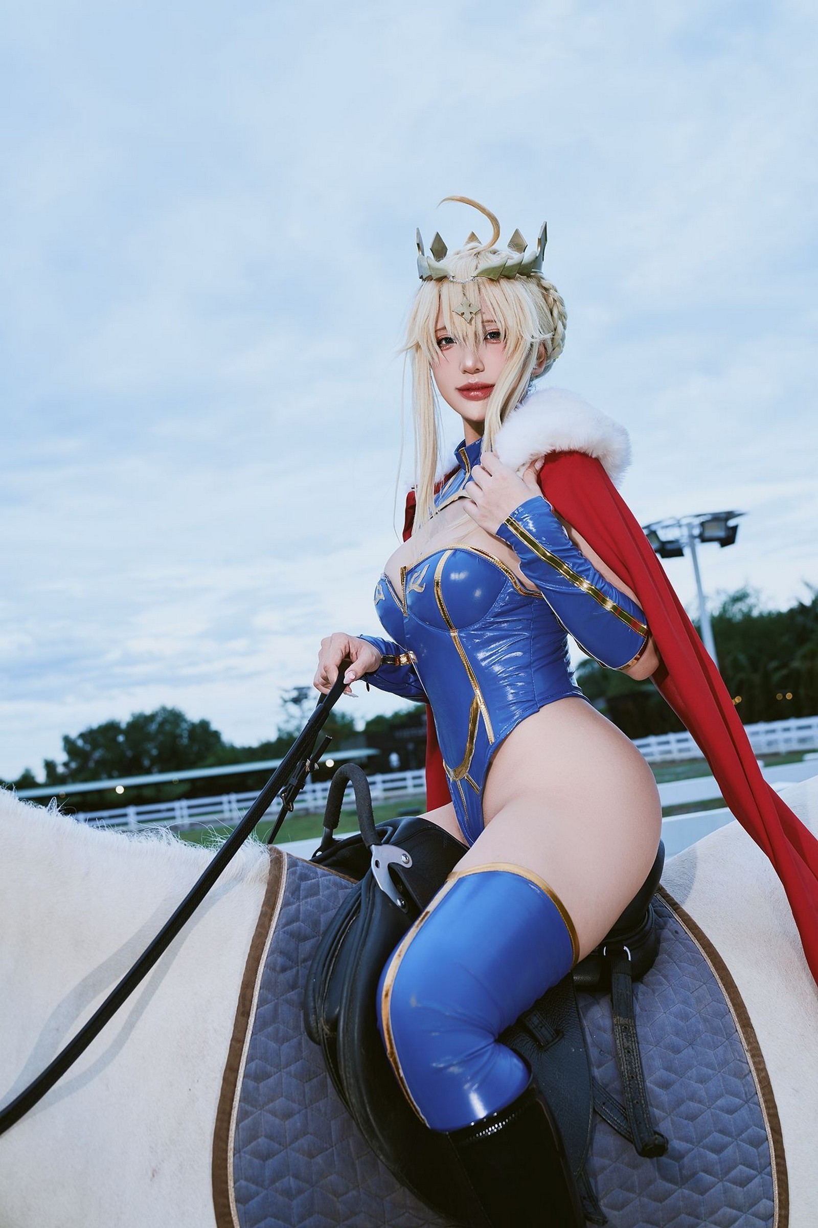 Puy Puy – Artoria Lancer Fate/Grand Order Cosplay 写真+视频（180P+22V-496MB）插图2