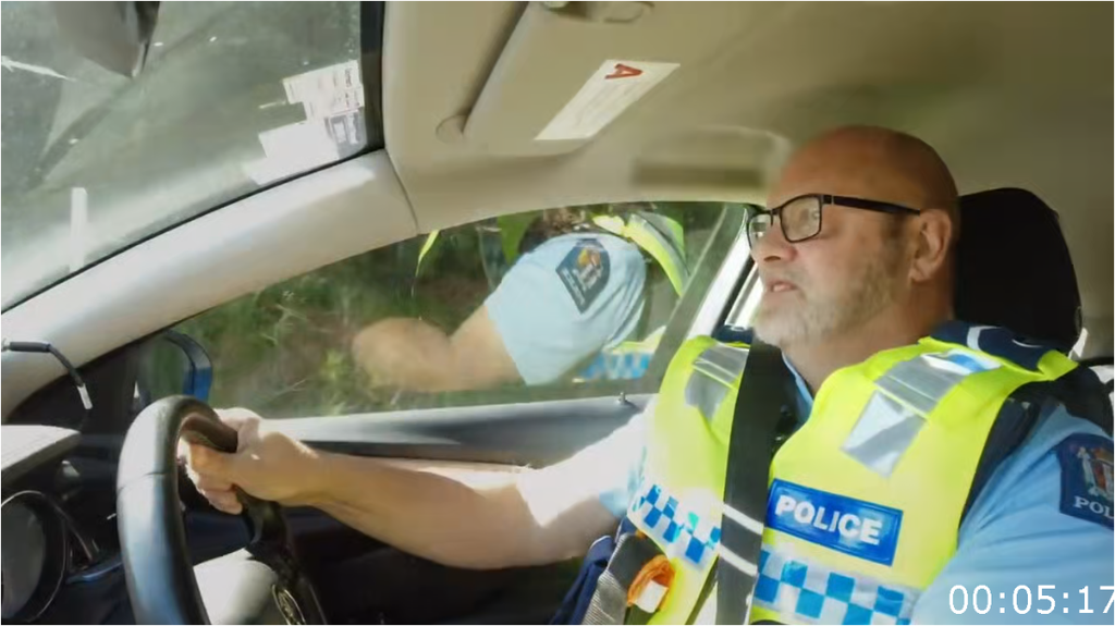 [Image: au7o4eh2npq6.png]