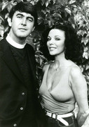 Joan-Collins-h57