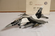 Model-Show-M4-1024-2756