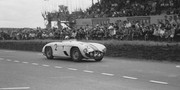 24 HEURES DU MANS YEAR BY YEAR PART ONE 1923-1969 - Page 29 53lm02-C5-R-Phil-Walters-John-Fitch-11