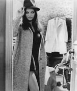 claudia-cardinale-me64