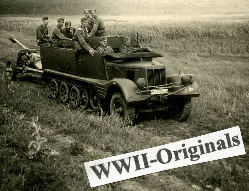 Sd.Kfz. 11 Zugkraftwagen (3 t) Kampfgruppe Guderian mit Panzerjäger Pak Donez 43