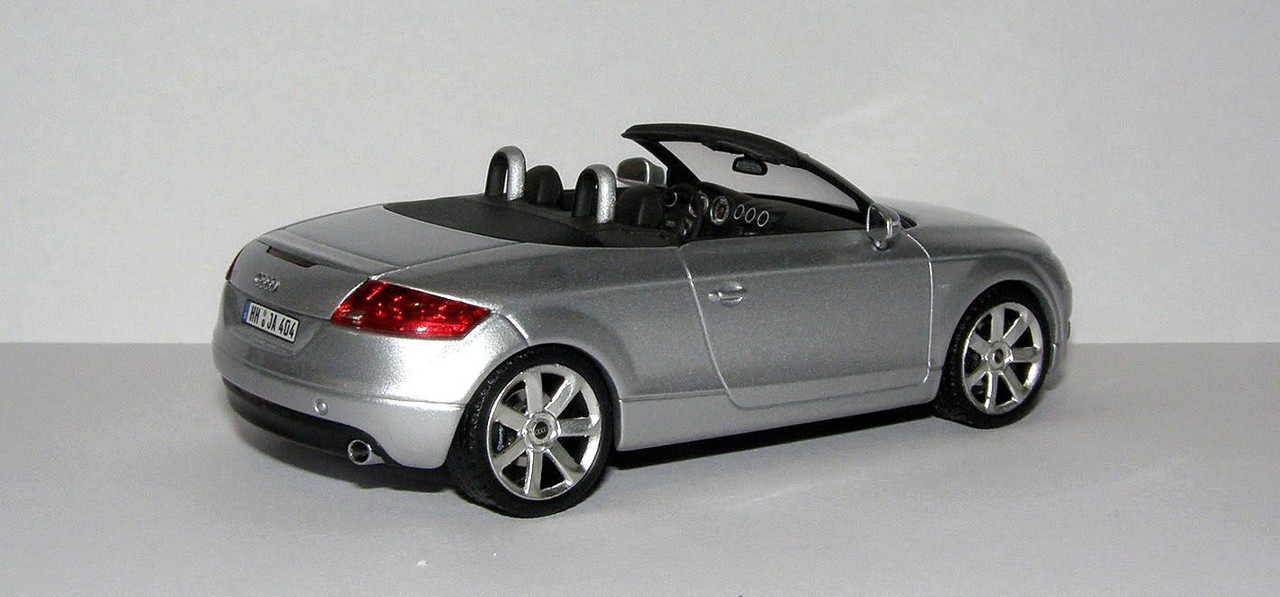 2007 Audi TT quattro (8J) Roadster (Schuco) 2