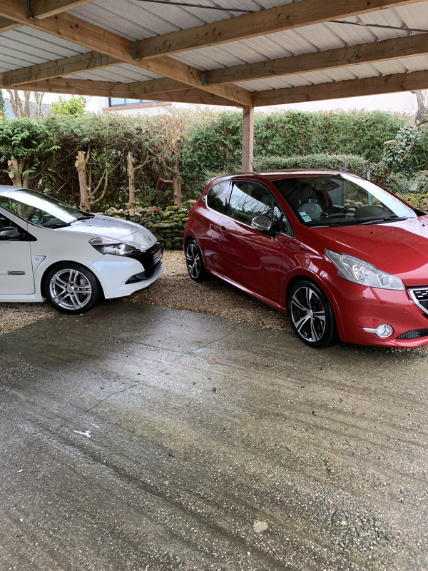 A4B0396E-44AC-47F8-8ACD-3433C489EAAD