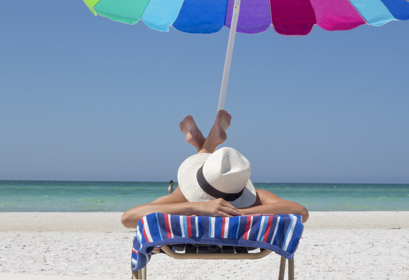 multiwomanonthebeach-Beach.jpg