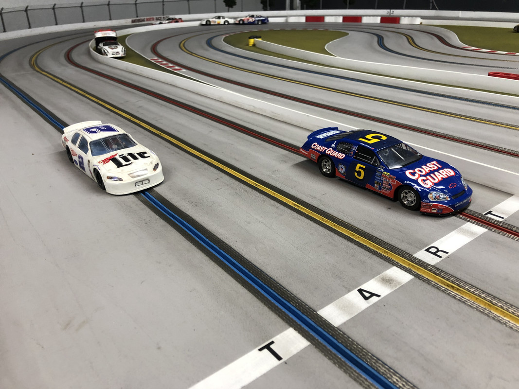 34211893-1014-4F2C-B844-8110D3D457F1