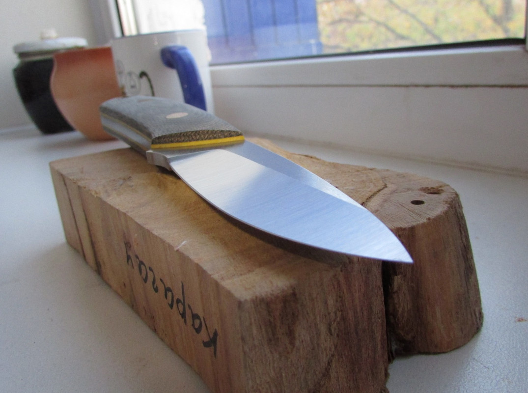 Stroker Small DropPoint (1)