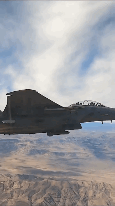 8C06200E-79E5-434F-AD49-C1E9DFBC16B7.gif