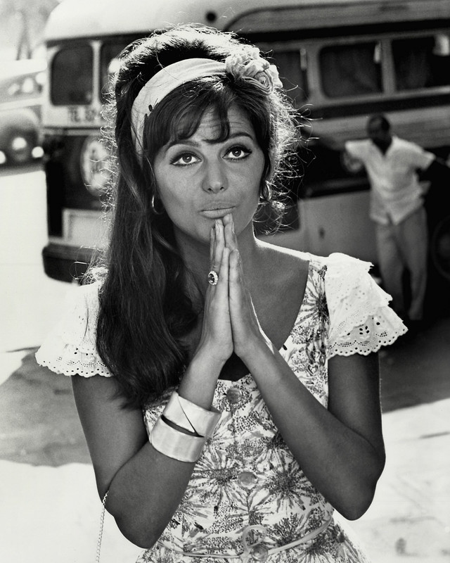 claudia_cardinale_me75