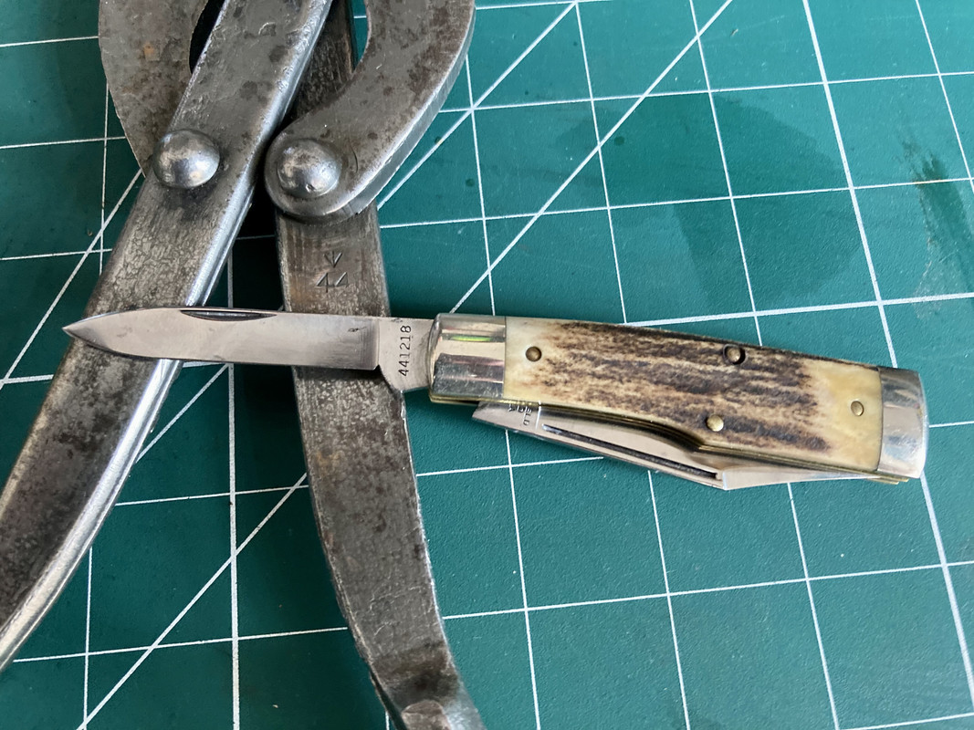 CA5F7920-38E6-477D-BC77-81C5DEC042EF