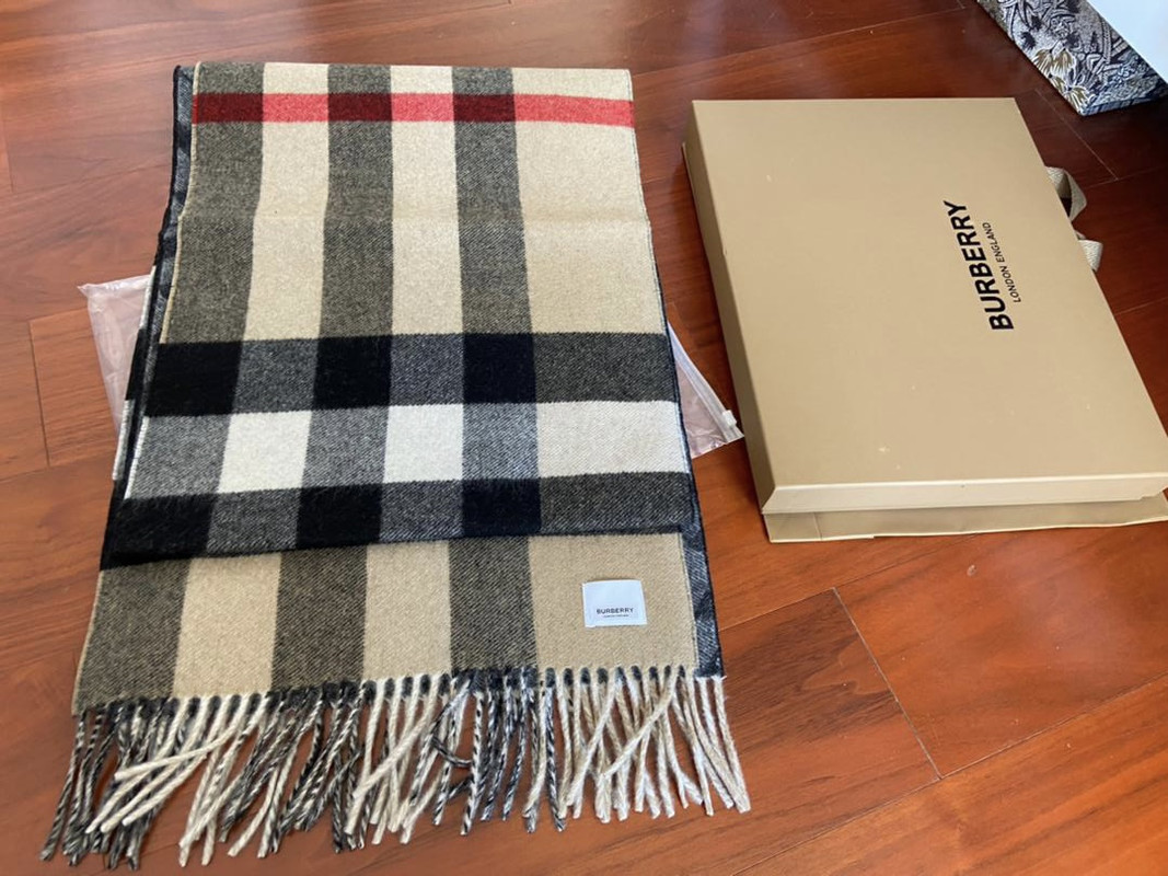 D657C058-60D7-4C1F-8EE4-6491FE170F74