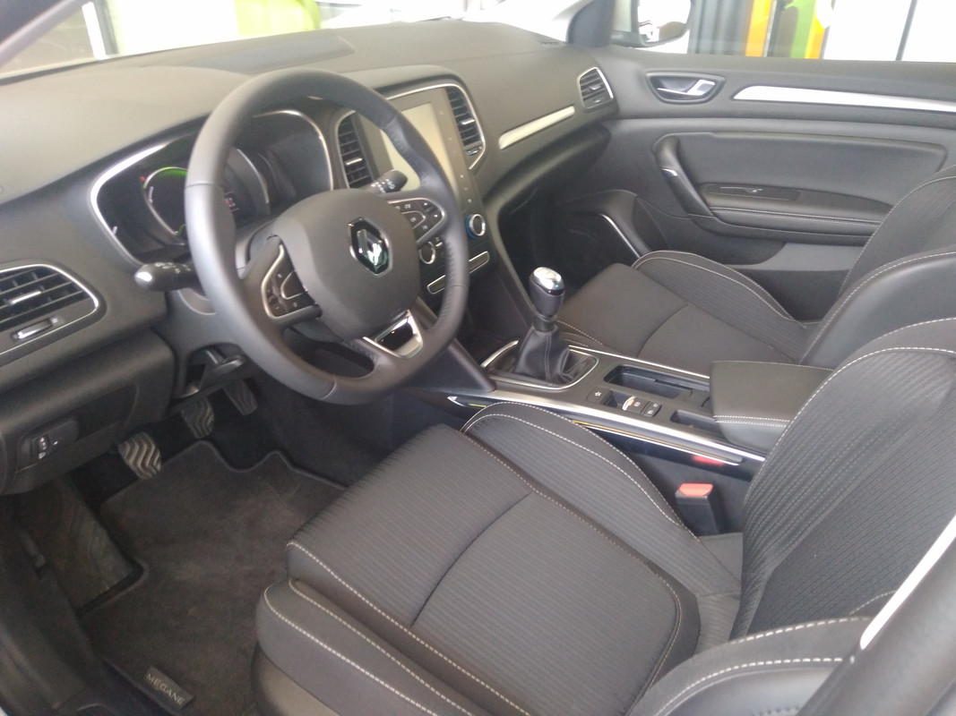 FOTO INTERIOR ASIENTOS