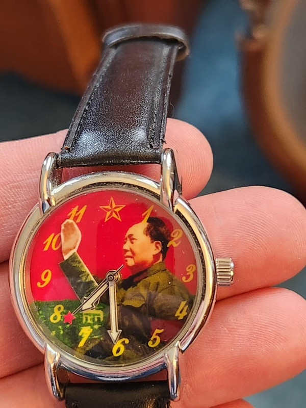 mao greetings from chairman mao v0 q6f00de3mwvc1