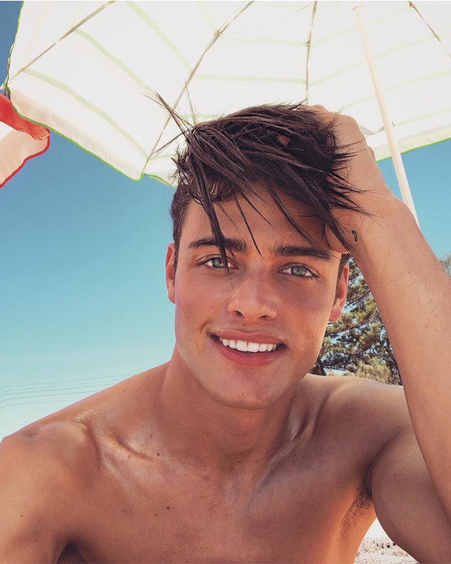 47691055_375856932981567_4280623854316699199_n