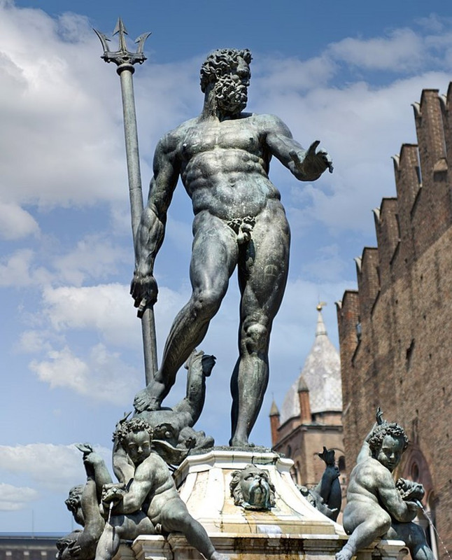 (Bologna)_-_Fontana_del_Nettuno