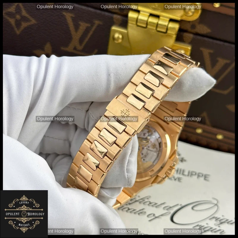 Patek Philippe Nautilus 5711 Automatic 40mm Gold Plated Chocolate Dial - Super Clone