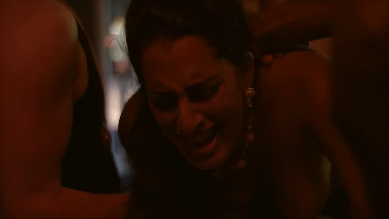 BRIDE GANG.mp4_snapshot_15.30_[2021.08.07_17.48.01]