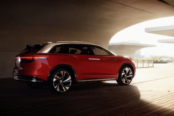 Успешный старт продажи немецких автомобилей Volkswagen в России Успешный старт продажи немецких автомобилей Volkswagen в России