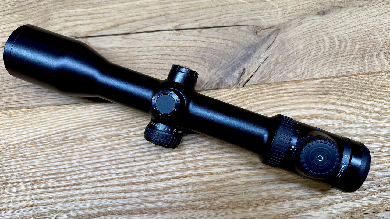 ZEISS-V8-4
