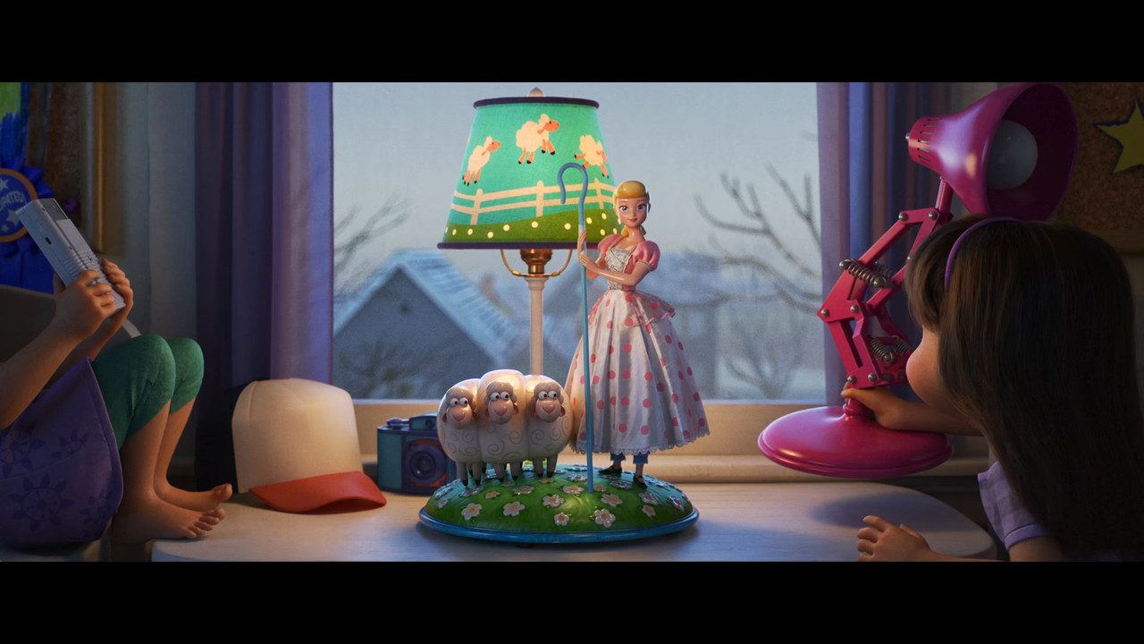 Lamp Life (2020) (1080p DSNYP Webrip x265 10bit EAC3 5.1 - HxD) [TAoE]