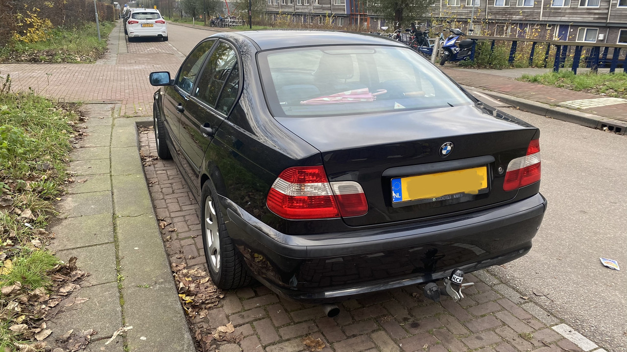 7F94028F-0559-4797-932D-579FF52F9574