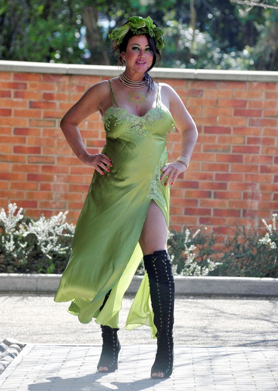 Lisa-Appleton-UpskirtSTARS.com-16-1-1024x1467 (16)