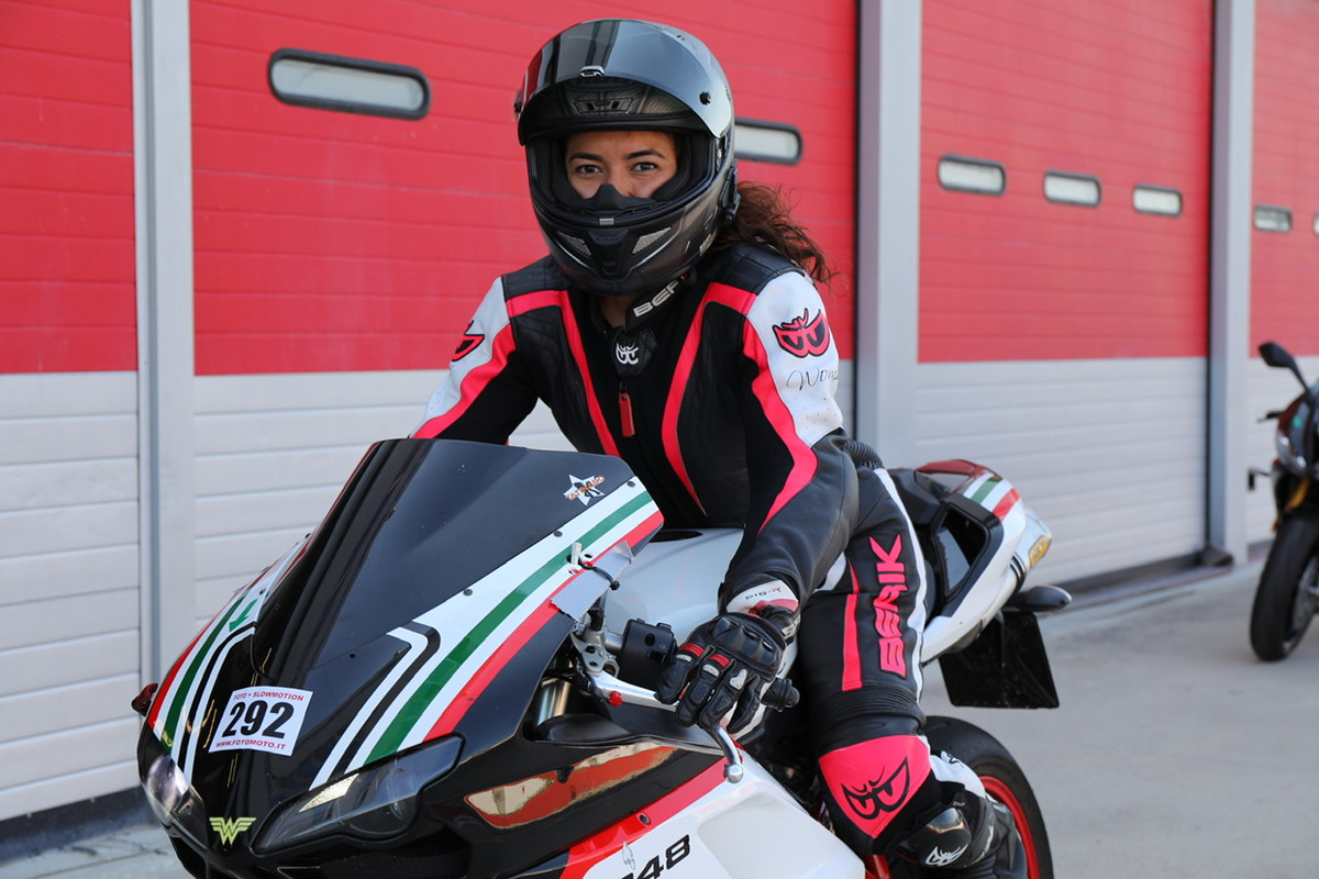 0DBB88E2-6DAC-4D9C-97BD-CFB6BCF4D773