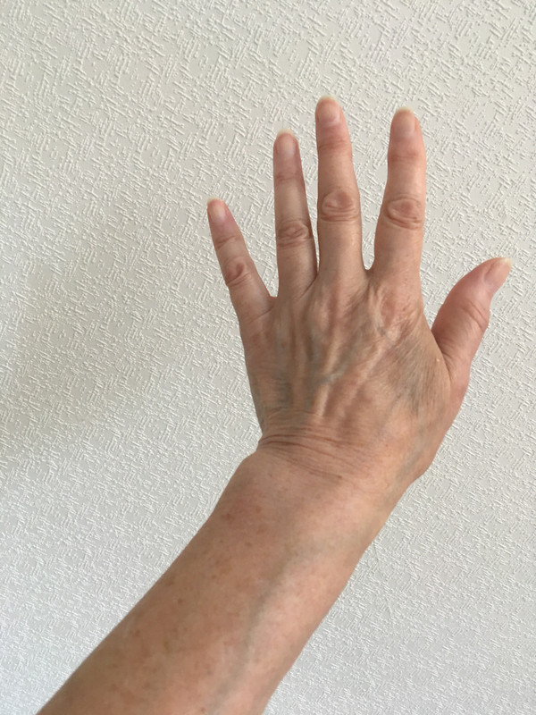 E064A092-5BA4-470F-9BD5-B127A273AEE0