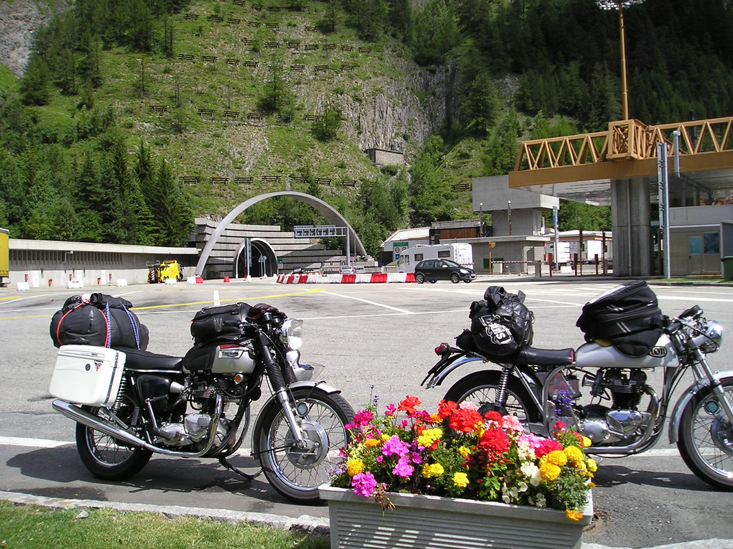 Tunnel du Mont Blanc août 2008 (3)