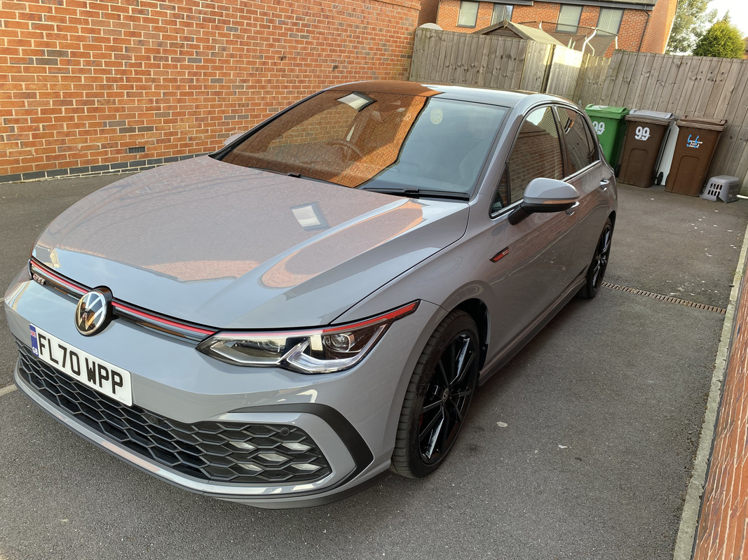 C98BD17F-EB47-4BD9-BA84-922FD298A9C3