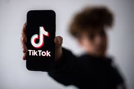Truco sencillo para ocultar tu contenido de TikTok a familiares y amigos