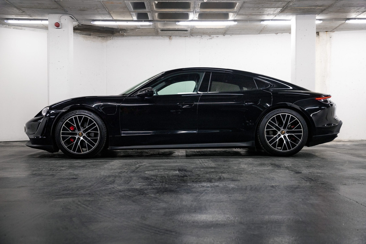 Imagen de Porsche Taycan 4S