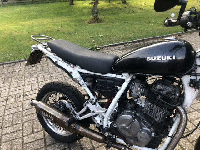 5023E9D6-C2C9-481C-8C0F-53A2907869BE