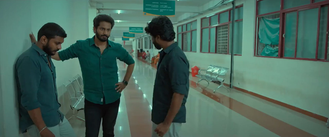Madraskaaran 2025 WebRip [Tamil + Telugu + Malayalam] 480p, 720p ESub Screenshot