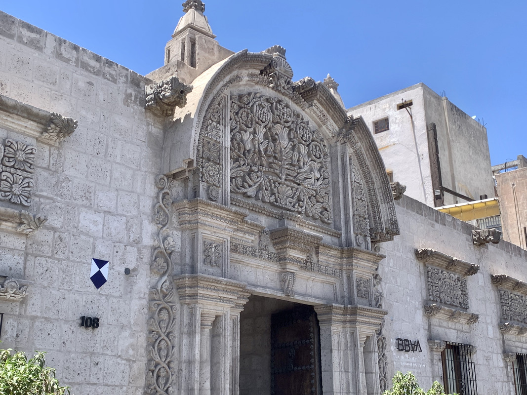 C382A230-D10B-48D0-AEA7-01AFE693F080