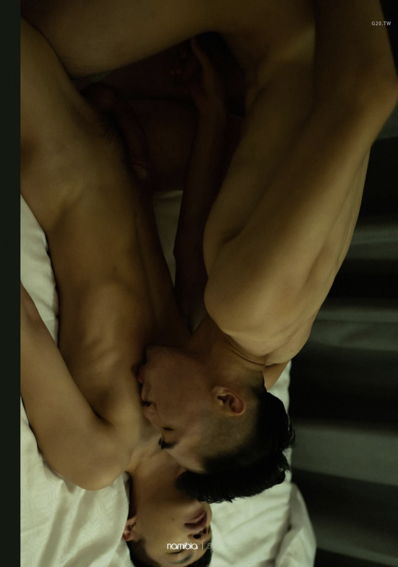 044