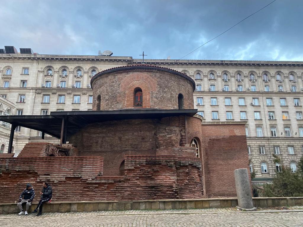 Sofía: Llegada de madrugada y visita a la ciudad - Sofía - Roma (IV). Un viaje combinado para estas Navidades. (32)