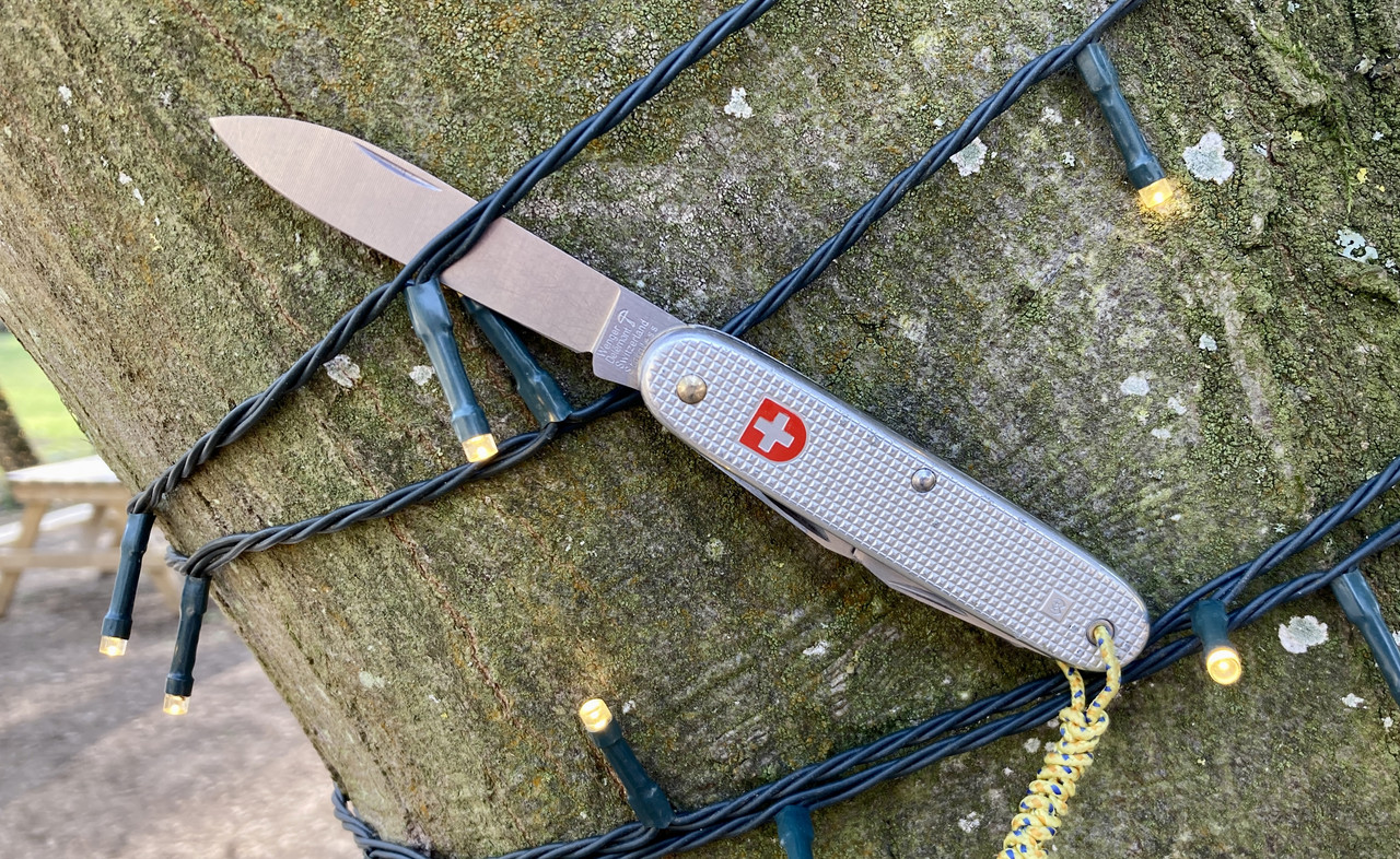 E723C3A5-BC27-49AC-B817-EE4EDC1A974D