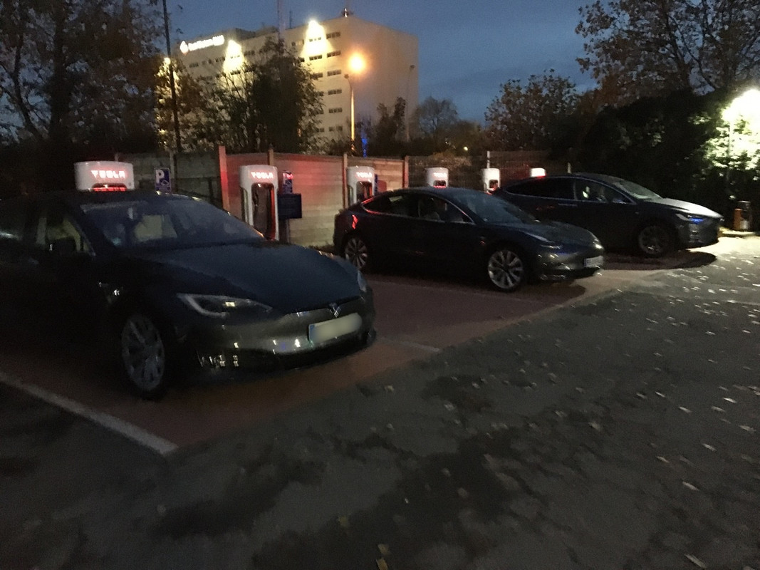 6F98A0F6-EDE1-4CC8-ACCD-9F5AEBA0413E