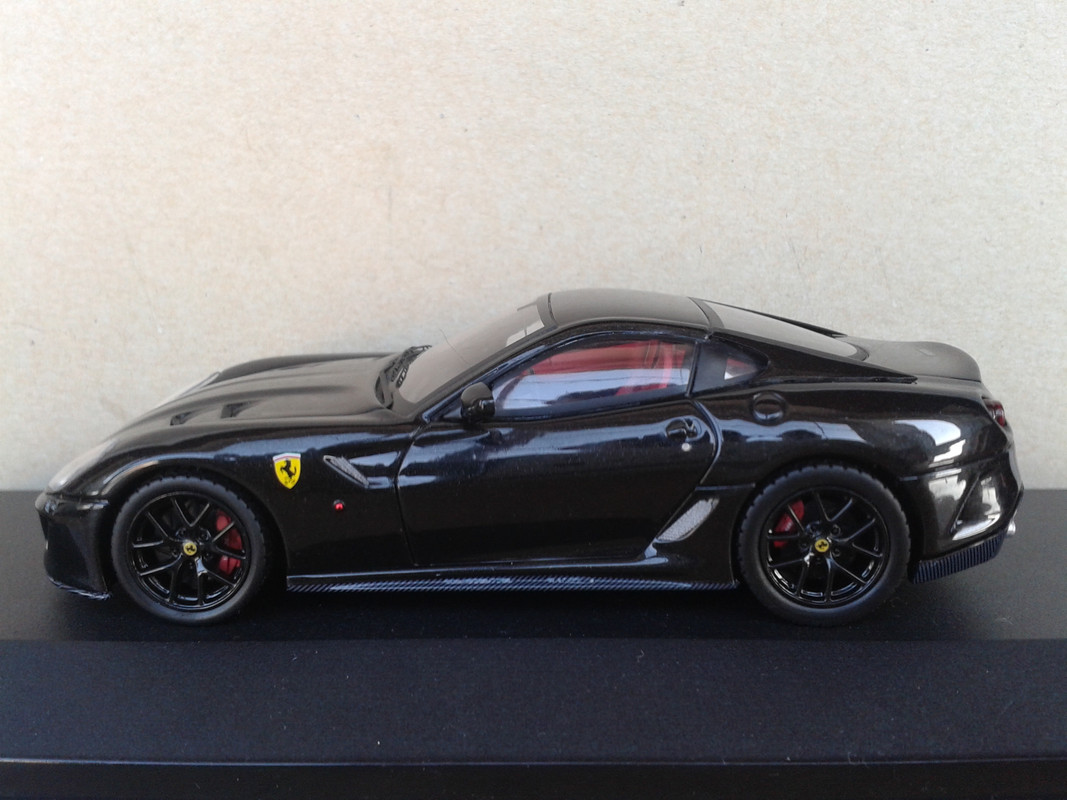 2010 Ferrari 599 GTO (Hot Wheels Elite) (11)