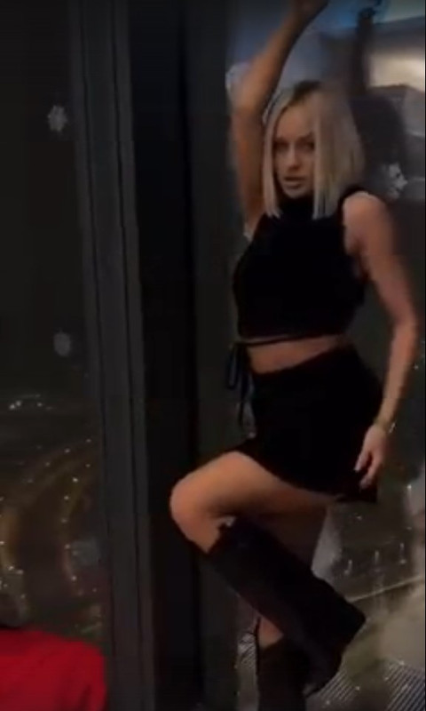 https://i.postimg.cc/fLZXmNsr/Screenshot-1.jpg