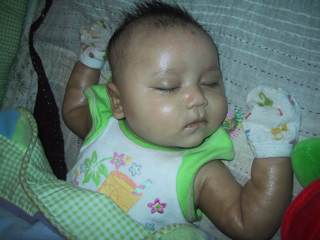 Baby at his fourth month 008