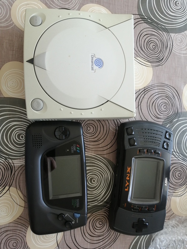 8F9EA7EF-A4C7-4C49-9BBB-A970AEADB3C9