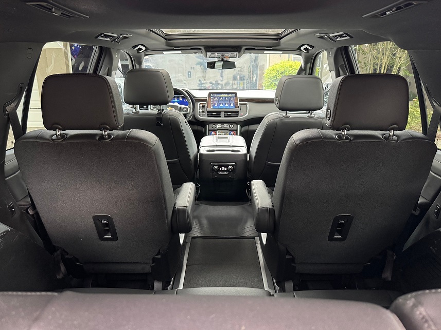 2022 Chevrolet Tahoe LT - Photo 11