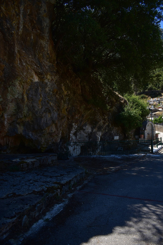 Κεφαλόβρυσο (10)