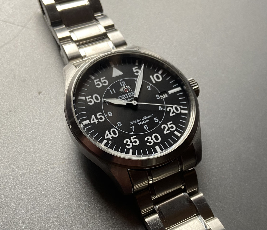 EC541C99-6A4C-4F6F-8834-192BDA80C8C1