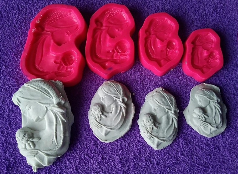 Set de Molde Siliconado Virgen con Niño o mamá con bebé 