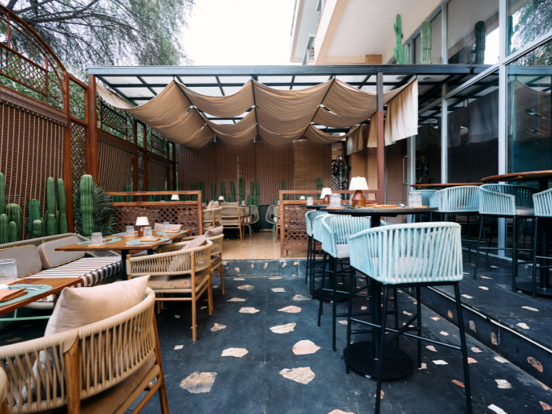 Lively dining area at Latoyá